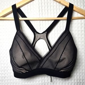 32D | Lululemon Awake to Lace Bra | Black